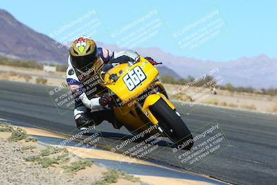 media/Mar-12-2022-SoCal Trackdays (Sat) [[152081554b]]/Turn 14 Inside (155pm)/